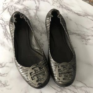Tory Burch flats shoes